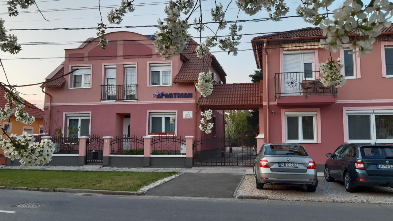 Alom Apartman Hajdúszoboszló Exterior foto