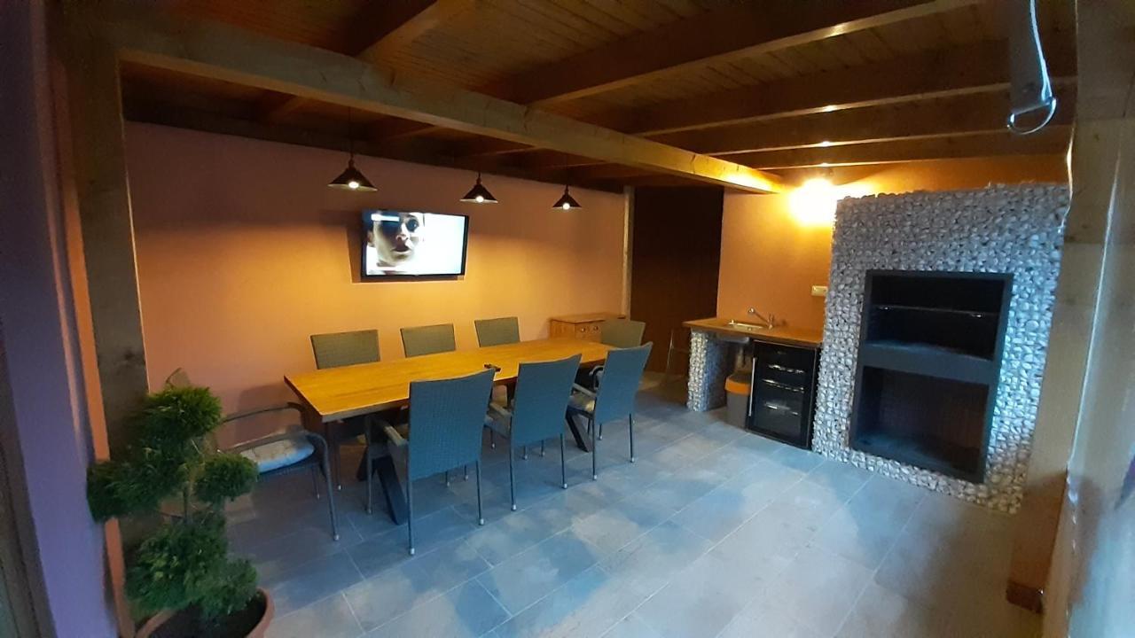 Alom Apartman Hajdúszoboszló Exterior foto